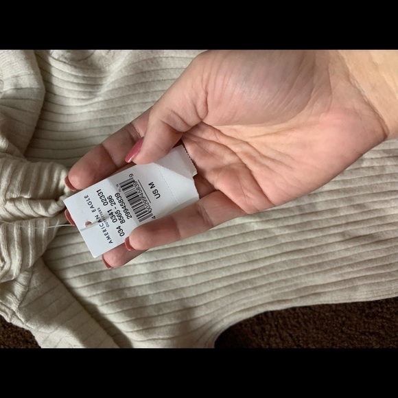 Top - Picture 2 of 3